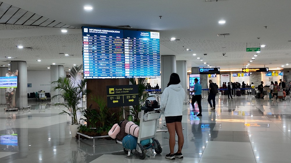 Hujan Lebat Guyur Bali, 5 Penerbangan Bandara Ngurah Rai Terdampak