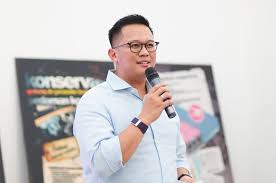 Membangun Bangsa dengan Empan Papan: Seni Memimpin dengan Rasa dan Kesadaran