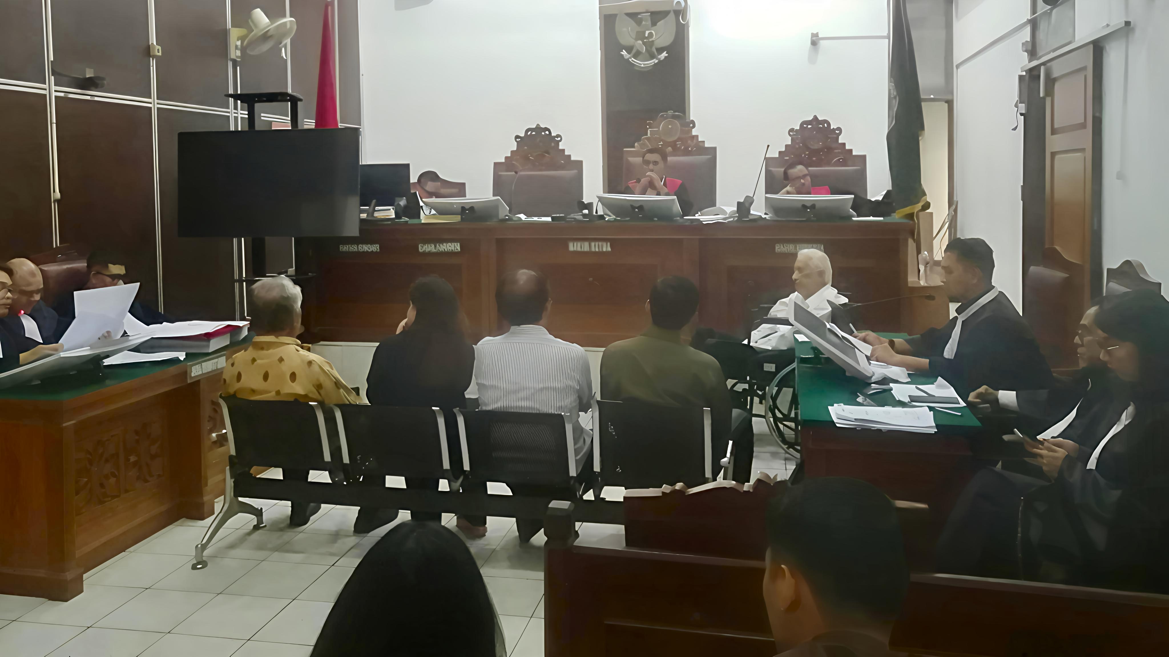 Sidang Penggelapan Dana Bank, Kuasa hukum Ted Sioeng Nilai Saksi JPU Tak Bisa Buktikan Dakwaan