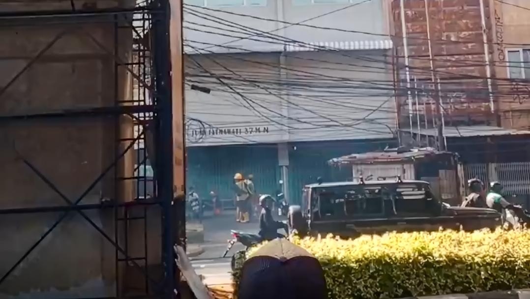 Ledakan Proyek Galian Air Bersih di Fatmawati, Dua Pekerja Luka Serius