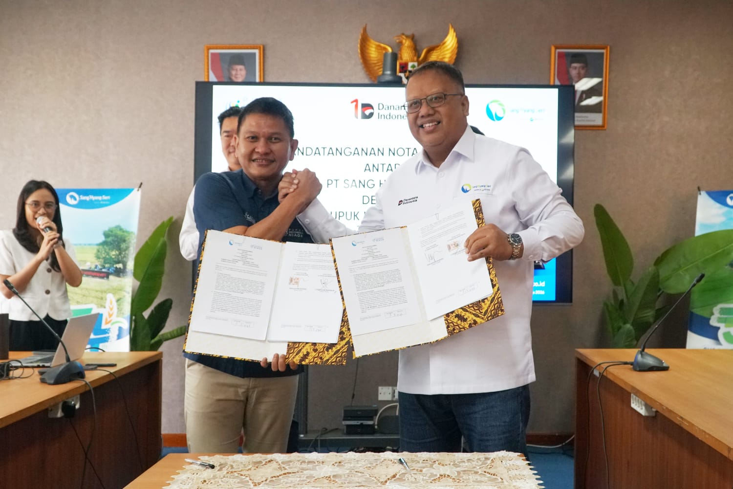 PT Pupuk Indonesia Niaga Gandeng PT Sang Hyang Seri untuk Suplai Benih Padi