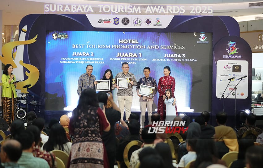 DoubleTree by Hilton Raih Juara 1 Kategori Tourism Promotion and Services dalam Surabaya Tourism Awards 2025
