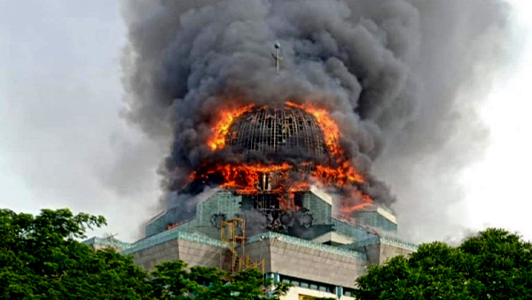 Menguak Penyebab Kebakaran Masjid Jakarta Islamic Center