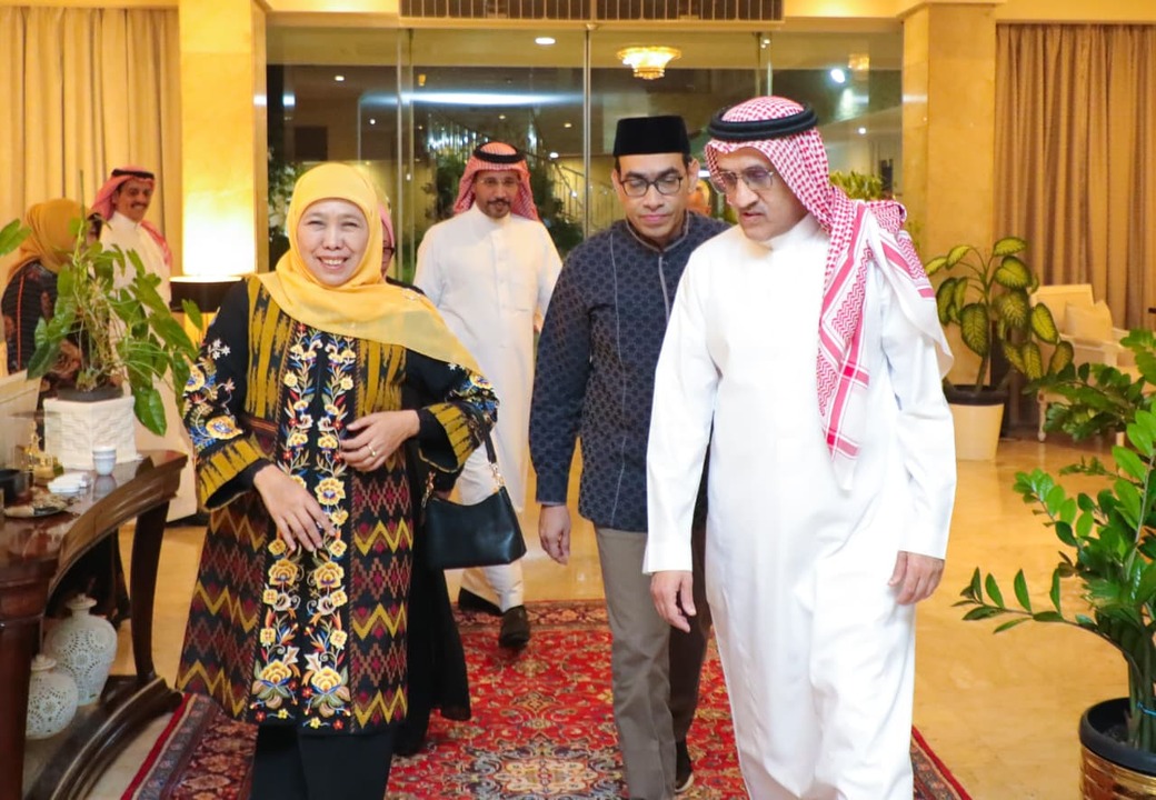 Bukber dengan Dubes Arab Saudi, Gubernur Khofifah Tekankan Keamanan Jemaah Haji