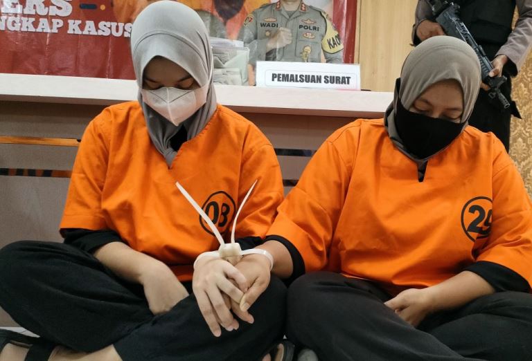 Modal KTP dan Dokumen Palsu, 2 Wanita asal Malang Kibuli Bank