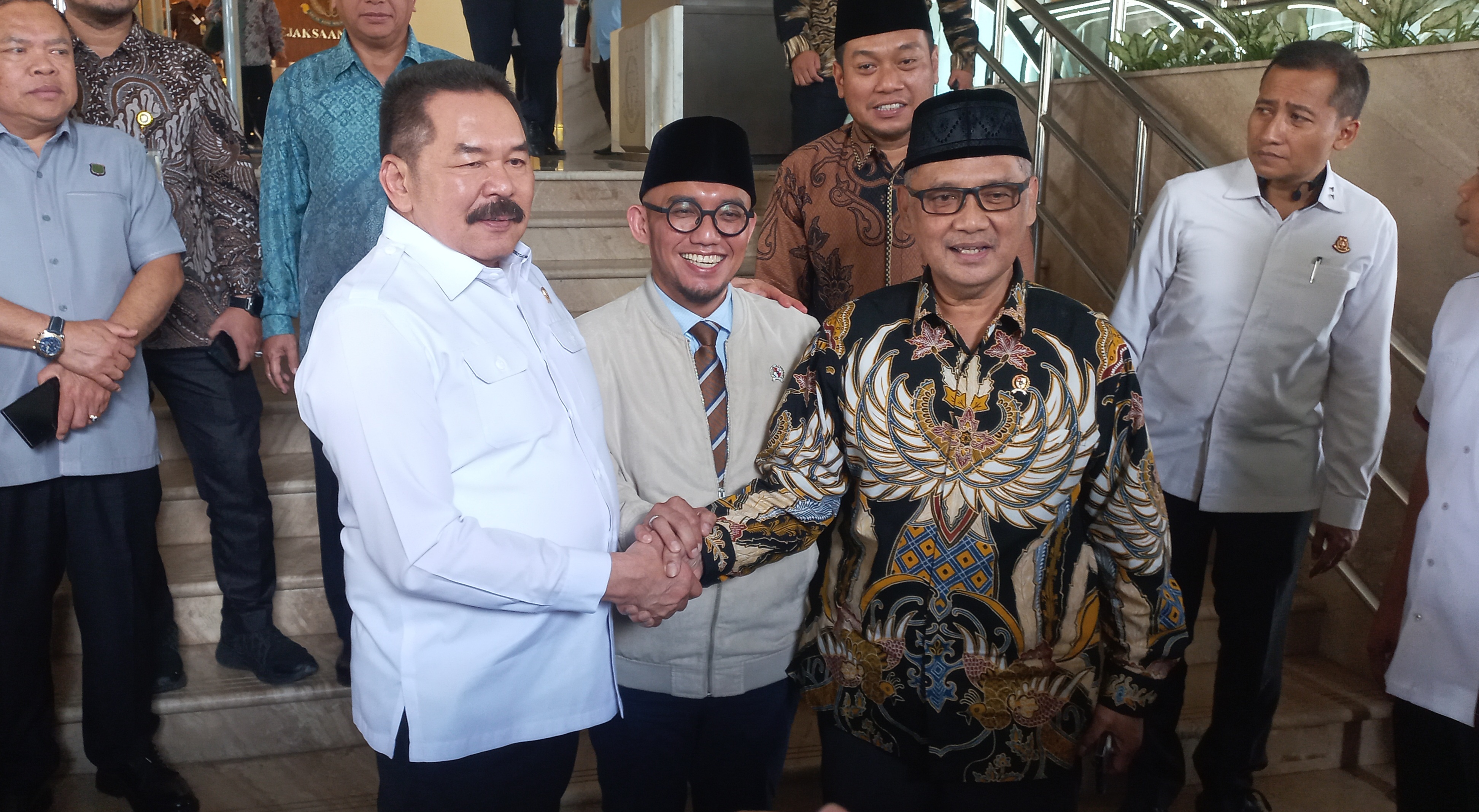 Jaksa Agung Siap Dampingi, Gus Irfan Minta Tracking 400 Pegawai Kemenhaj