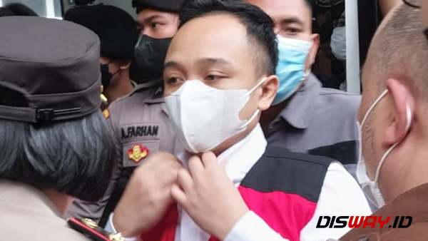 Hakim Geram ke Ricky Rizal: Saudara Ini Sudah Disuruh Membunuh, Mencuri Juga!