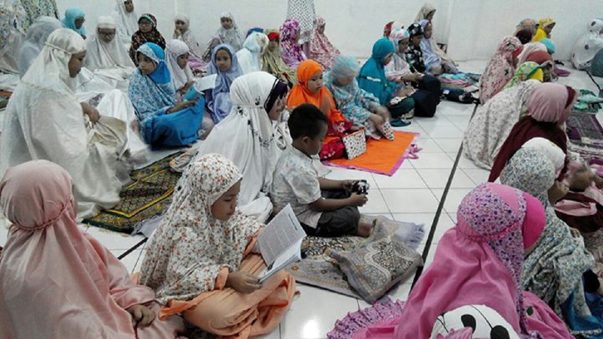 Khasanah Ramadan (8): Ngabuburit dan Pendidikan Anak