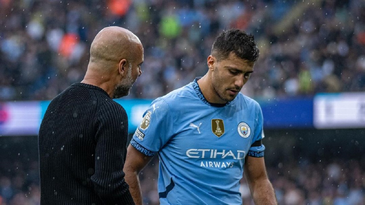 Manchester City Ditinggal Rodri Lama, Cedera Fatal Lawan Arsenal Kacaukan Semuanya