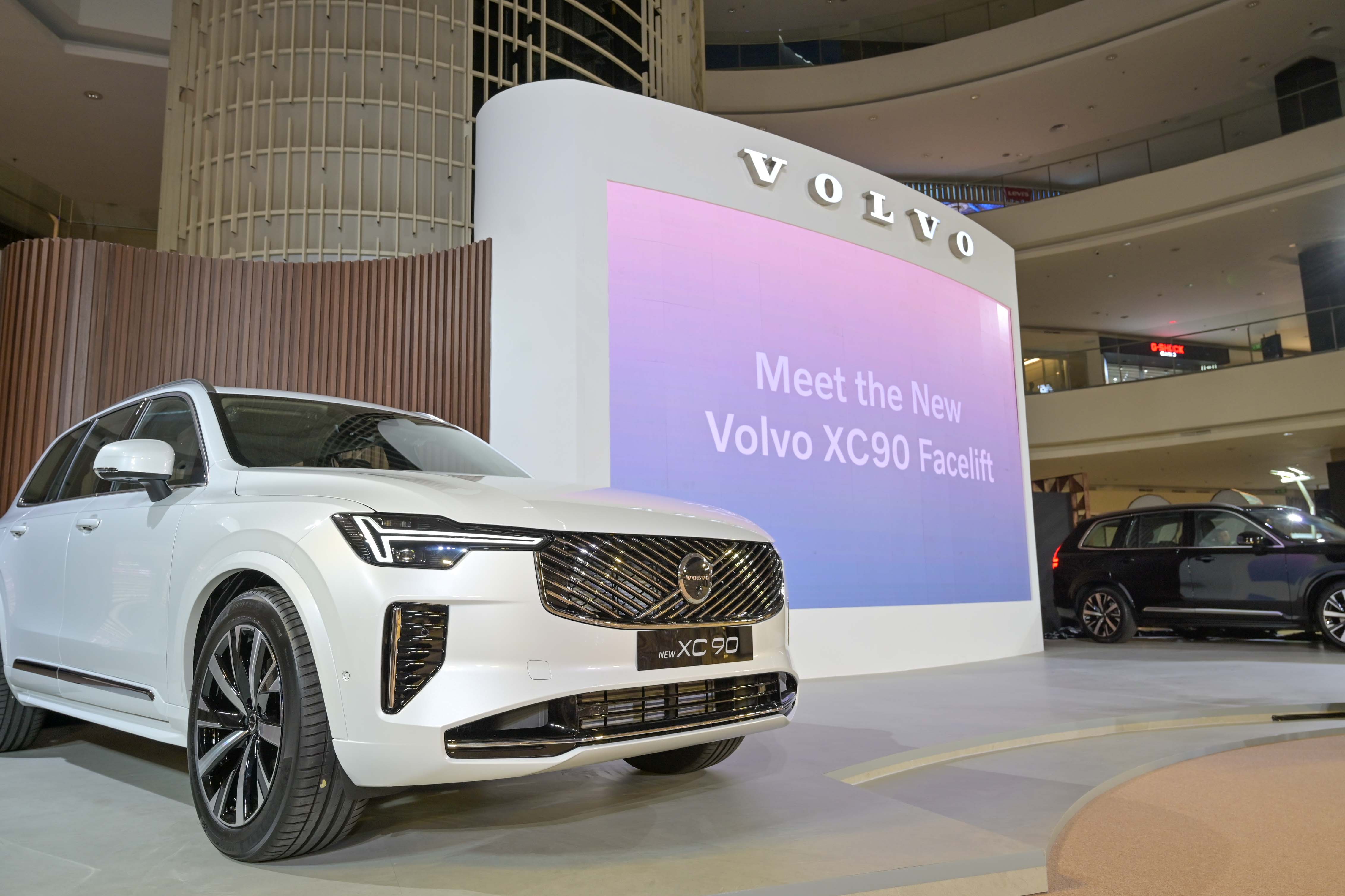 Volvo XC90 Resmi Meluncur di Indonesia, Lengkap dengan Fitur dan Desain Baru Seharga Rp 2,7 Miliar