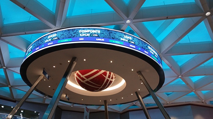 IHSG Berpeluang Melaju ke Level 7.374, Analis: Formasi `Two White Soldier` Jadi Sinyal Positif