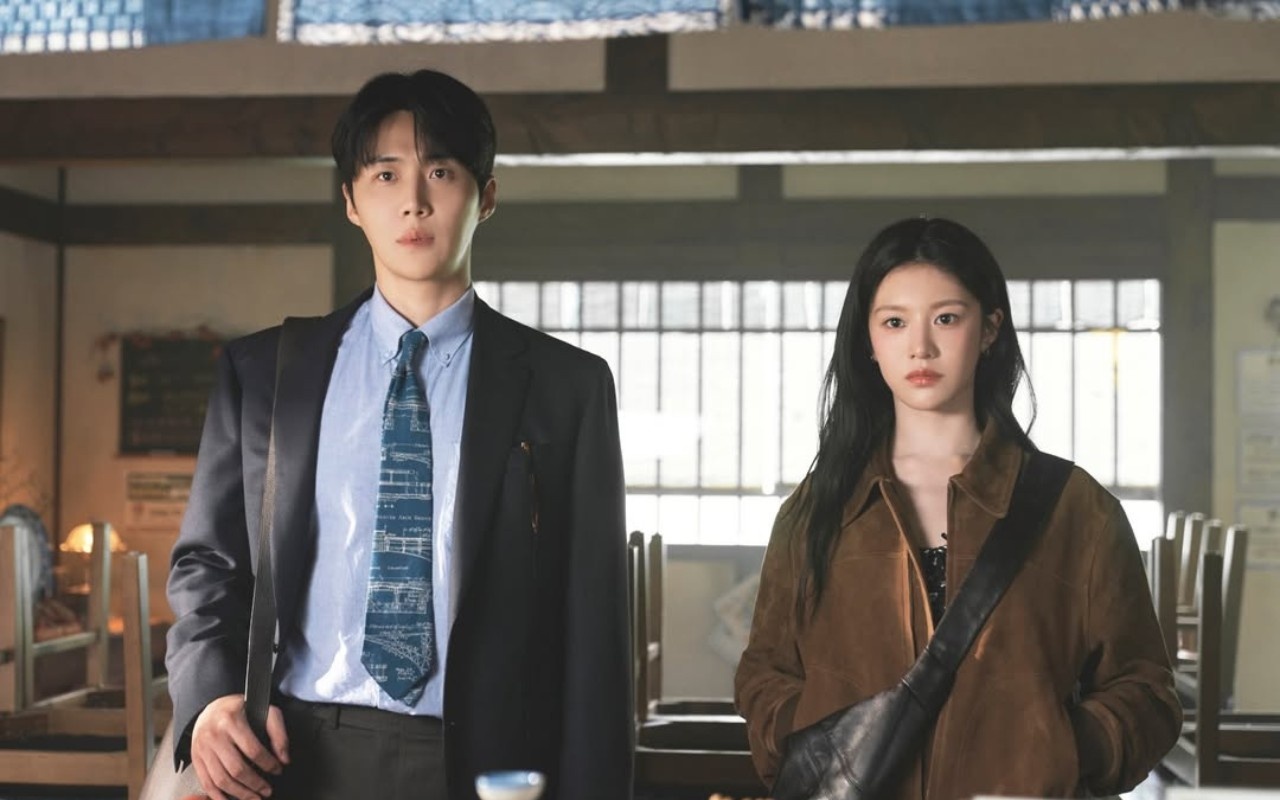 Can This Love Be Translated Raih Kesuksesan, Ini Proyek Drama Mendatang Kim Seon Ho dan Go Youn Jung