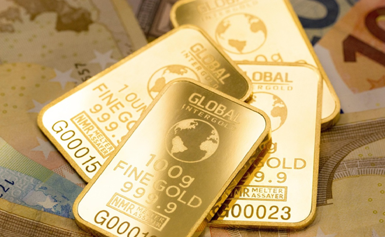 Faktor Kunci untuk Menyeimbangkan Eksposur Emas dan Mata Uang Indonesia dalam Satu Portofolio