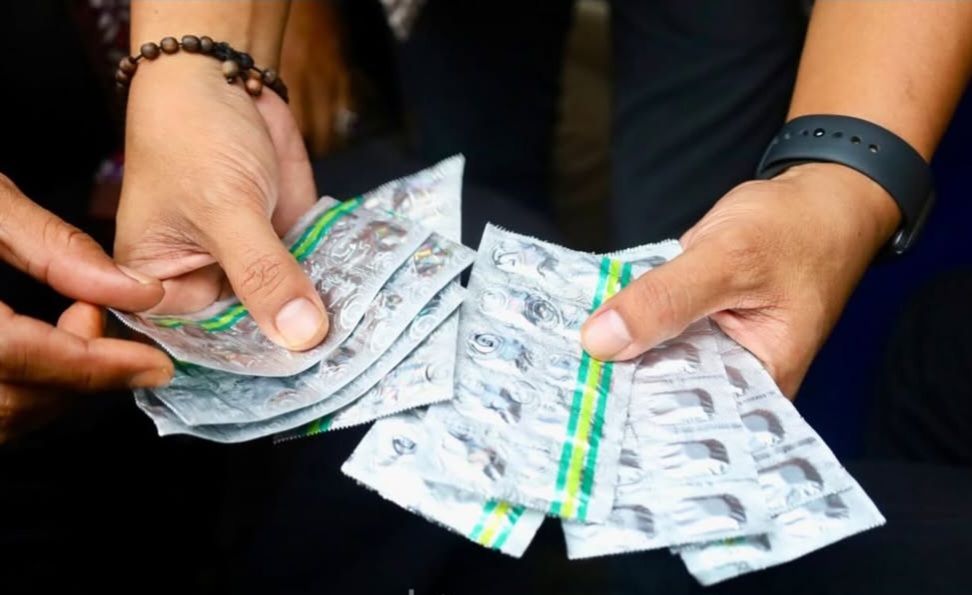 Satpol Razia Obat Keras Ilegal di Jaktim dan Jakbar, Ribuan Butir Tramadol dan Heximer Disita