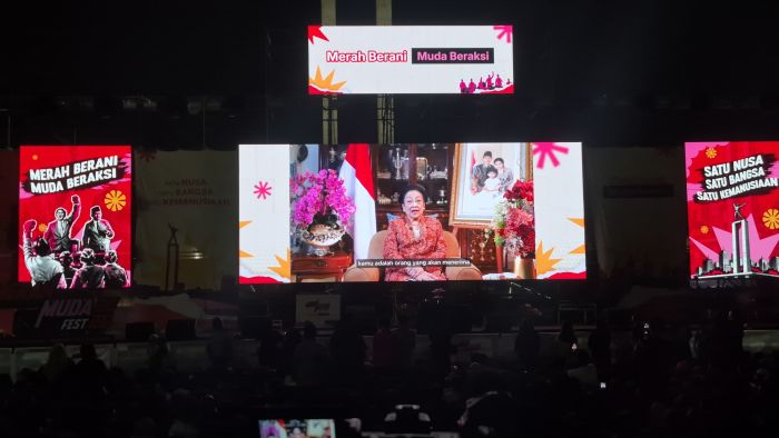 Megawati Ingatkan Anak Muda: Pintar Saja Tidak Cukup, Harus Punya Hati Teguh dan Berani