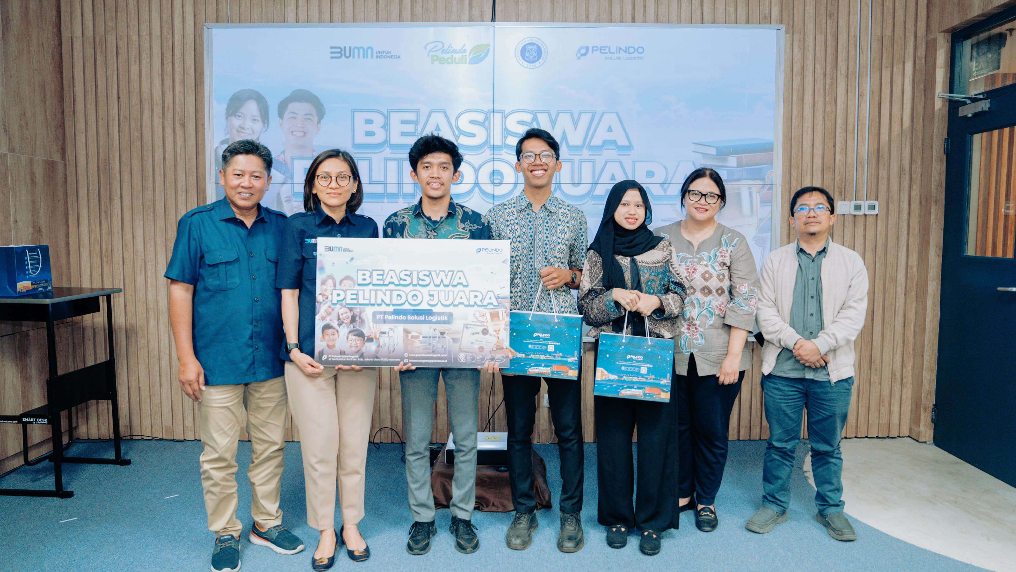 Pelindo Solusi Logistik dan ITB Berkolaborasi dalam Program Beasiswa Pelindo Juara