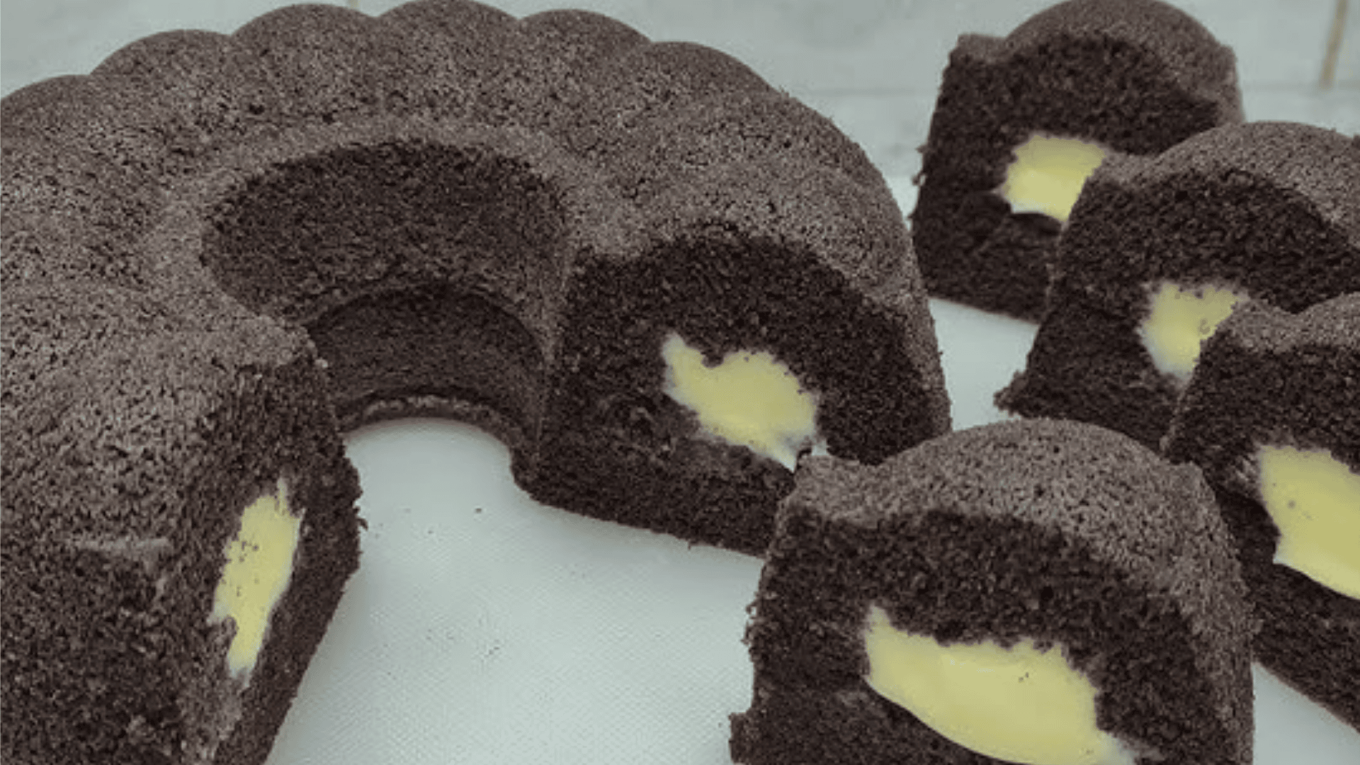 Resep Bolu Ketan Hitam Keju Lumer, Camilan Empuk yang Bikin Nagih!