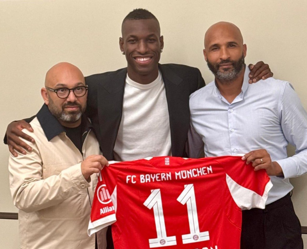 Perjalanan Nicolas Jackson: Dari Lapangan Tandus Senegal ke Bayern Munchen