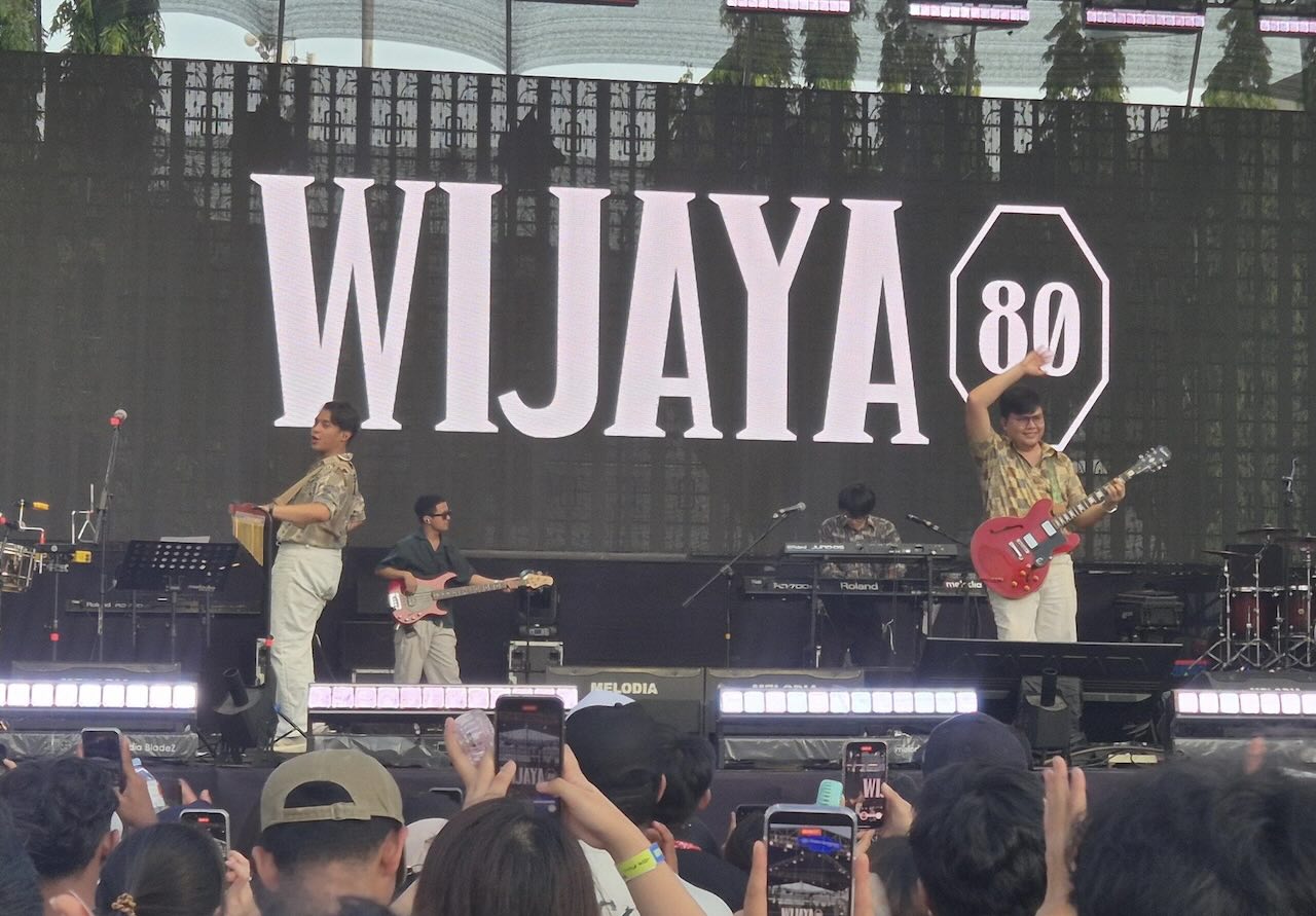 Ardhito Pramono & Wijaya 80 Buka Jazz Traffic 2025 dengan Perayaan Patah Hati