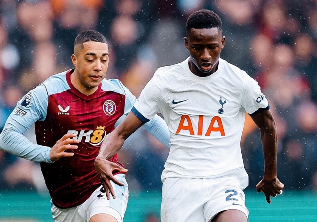 Tottenham Hotspur Hajar 10 Pemain Aston Villa, The Lilywhites Menang Telak 4-0