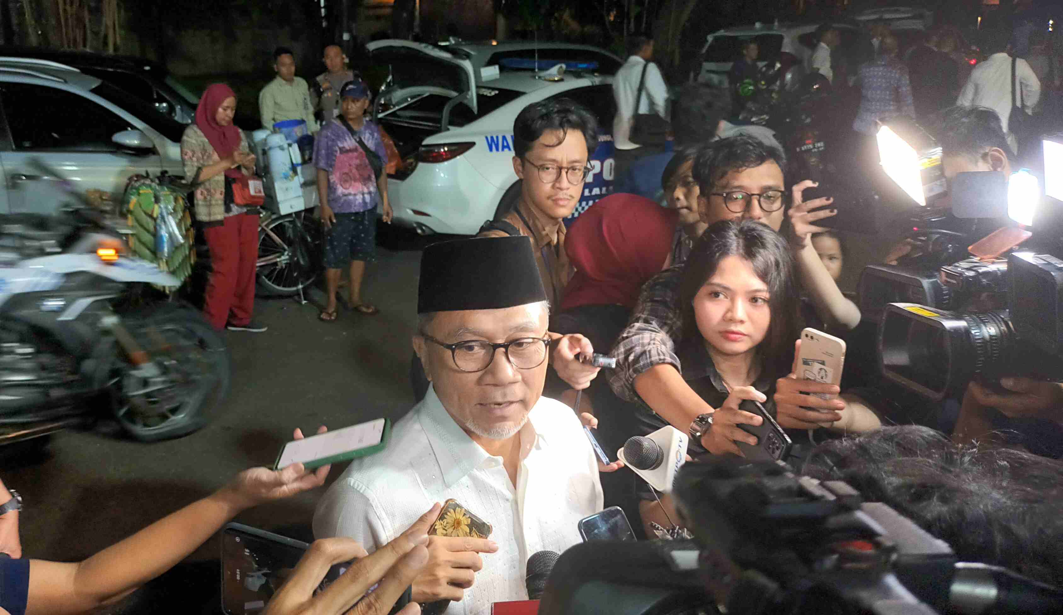 Tinggalkan Kediaman Prabowo di Kertanegara, Zulhas: Kembali Lagi Setelah Pengumuman Resmi Pemilu 2024