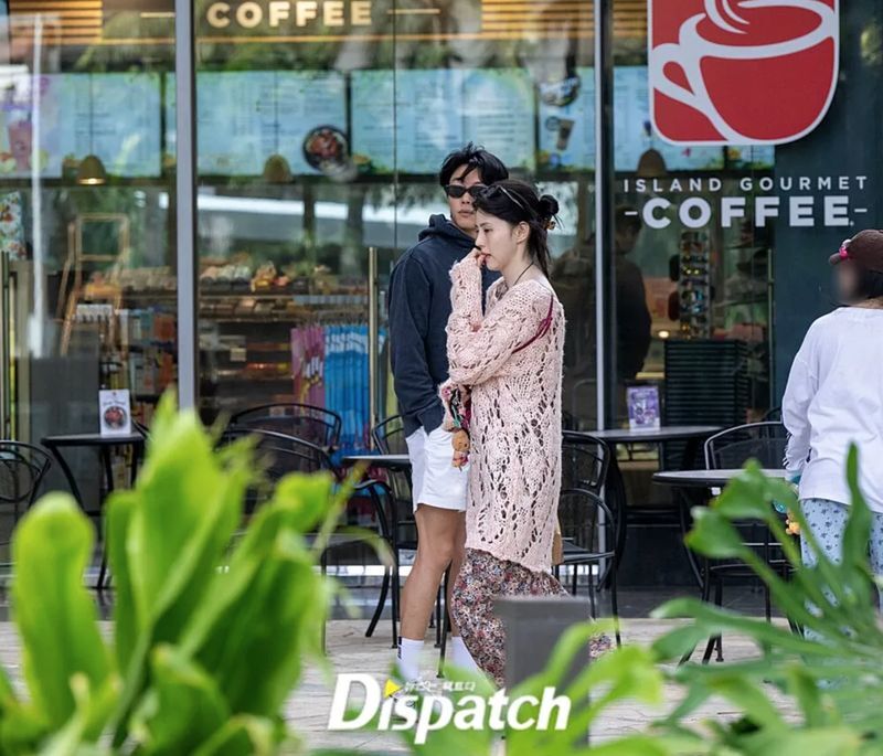 Dispatch Rilis Foto Kencan Han So Hee dan Ryu Jun Yeol di Hawaii, Dingin Banget!