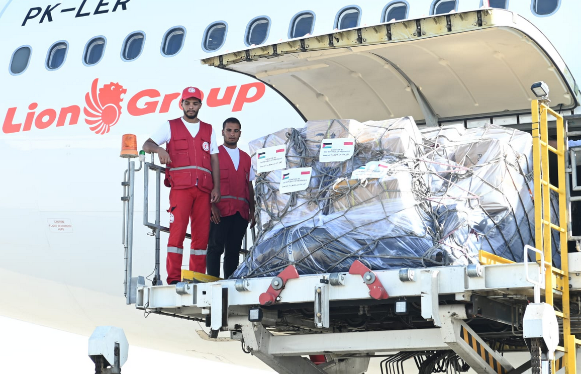 Pesawat Ketiga Bantuan Indonesia untuk Palestina Tiba di Mesir