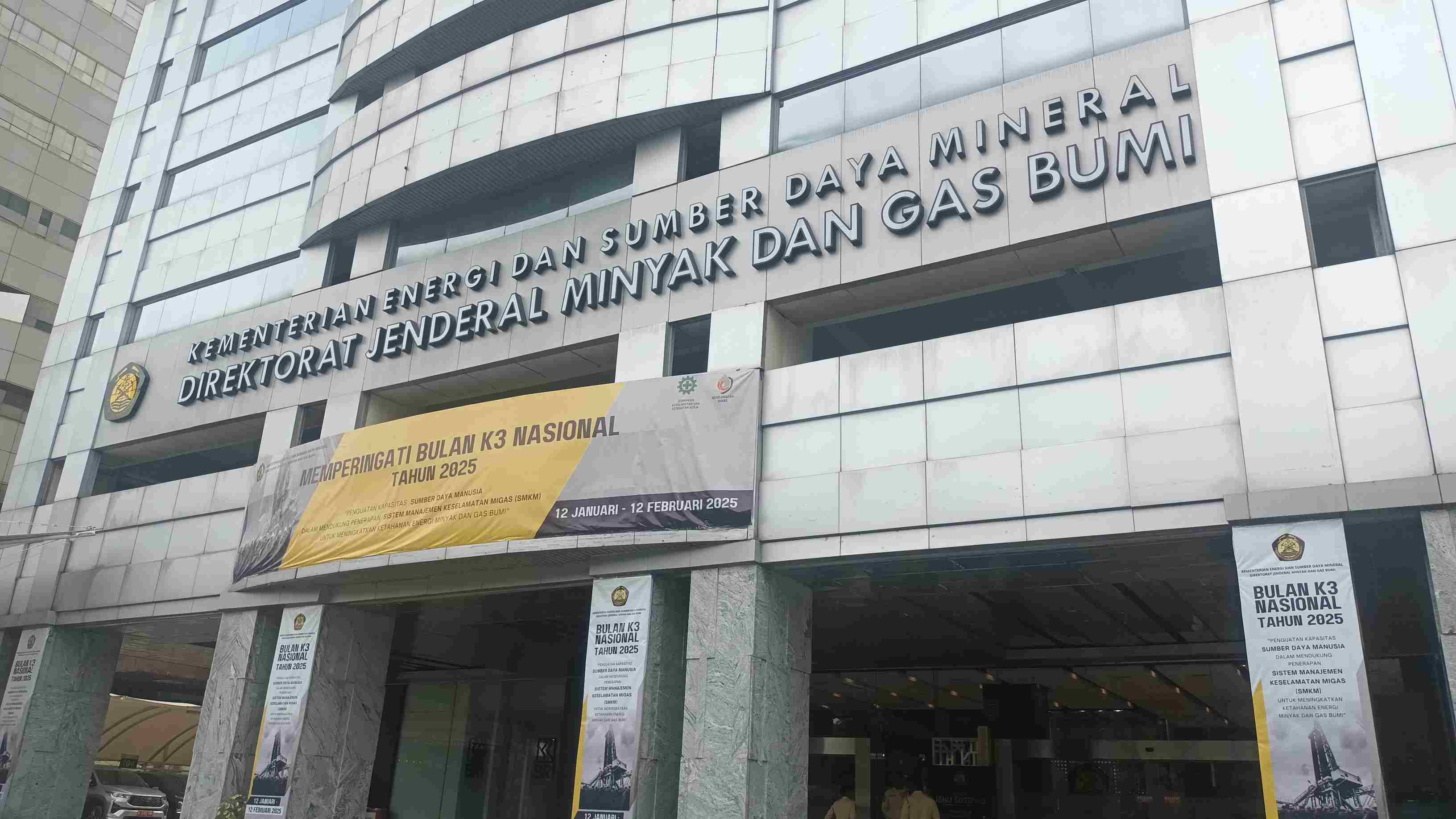 Kejagung Geledah Kantor Ditjen Migas Kementerian ESDM, Penggeledahan Masih Berlangsung!
