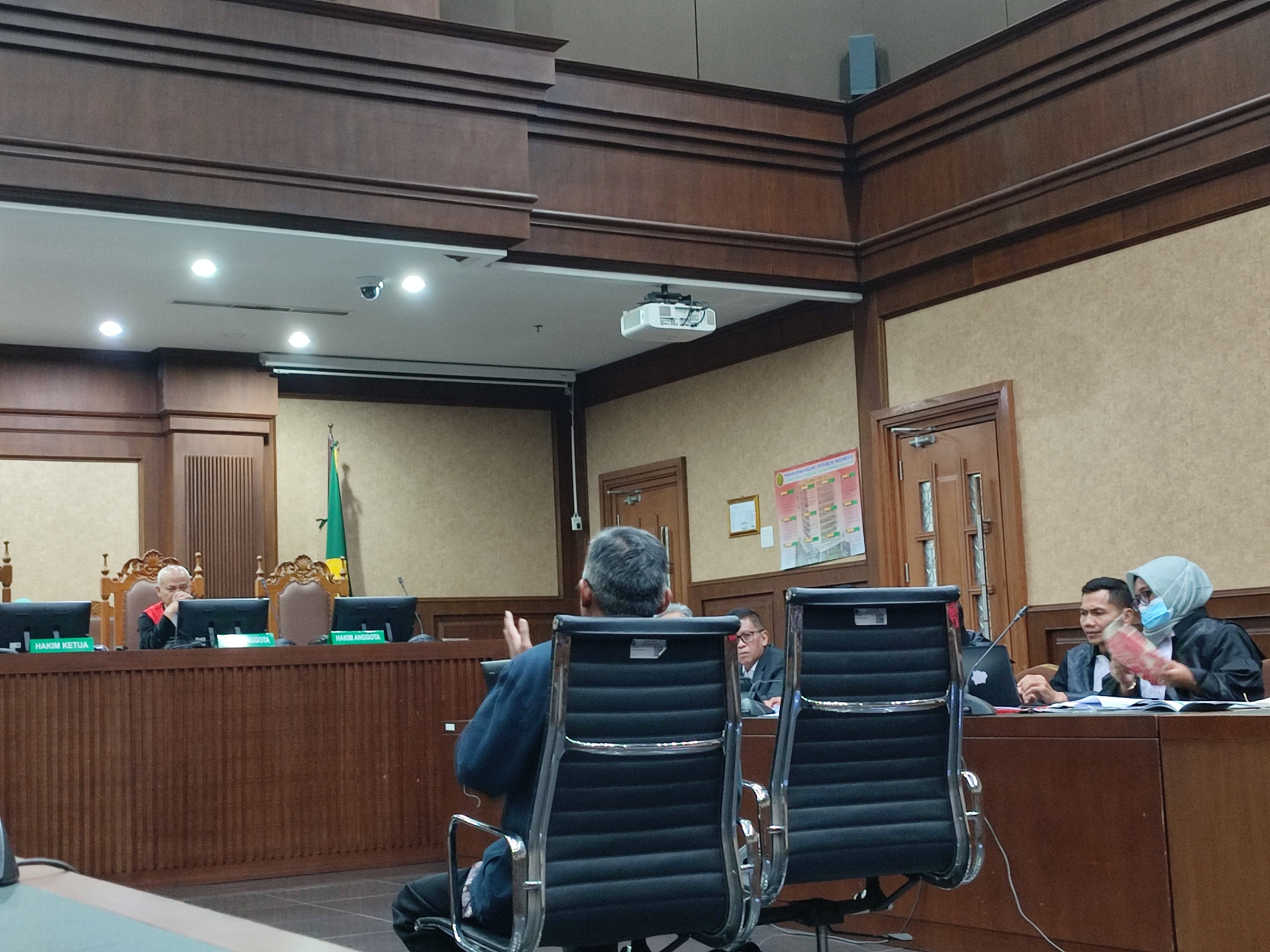 Saat Jadi Saksi Kasus Hasto, Penyidik KPK Klaim Tahu Posisi Keberadaan Harun Masiku