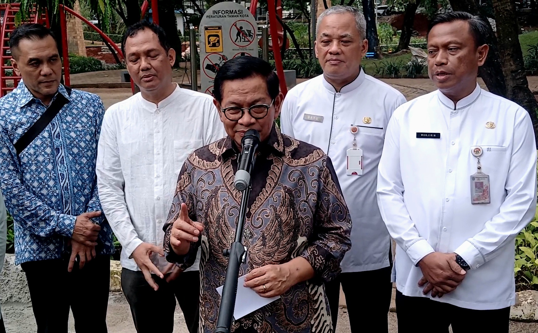 Dapat Penolakan Warga, Tebet Eco Park Urung Dibuka 24 Jam