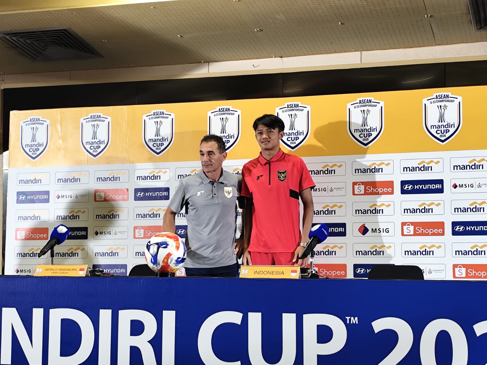 Timnas Indonesia vs Vietnam di Partai Final AFF U-23, Gerald Venenburg Siap Ukir Sejarah