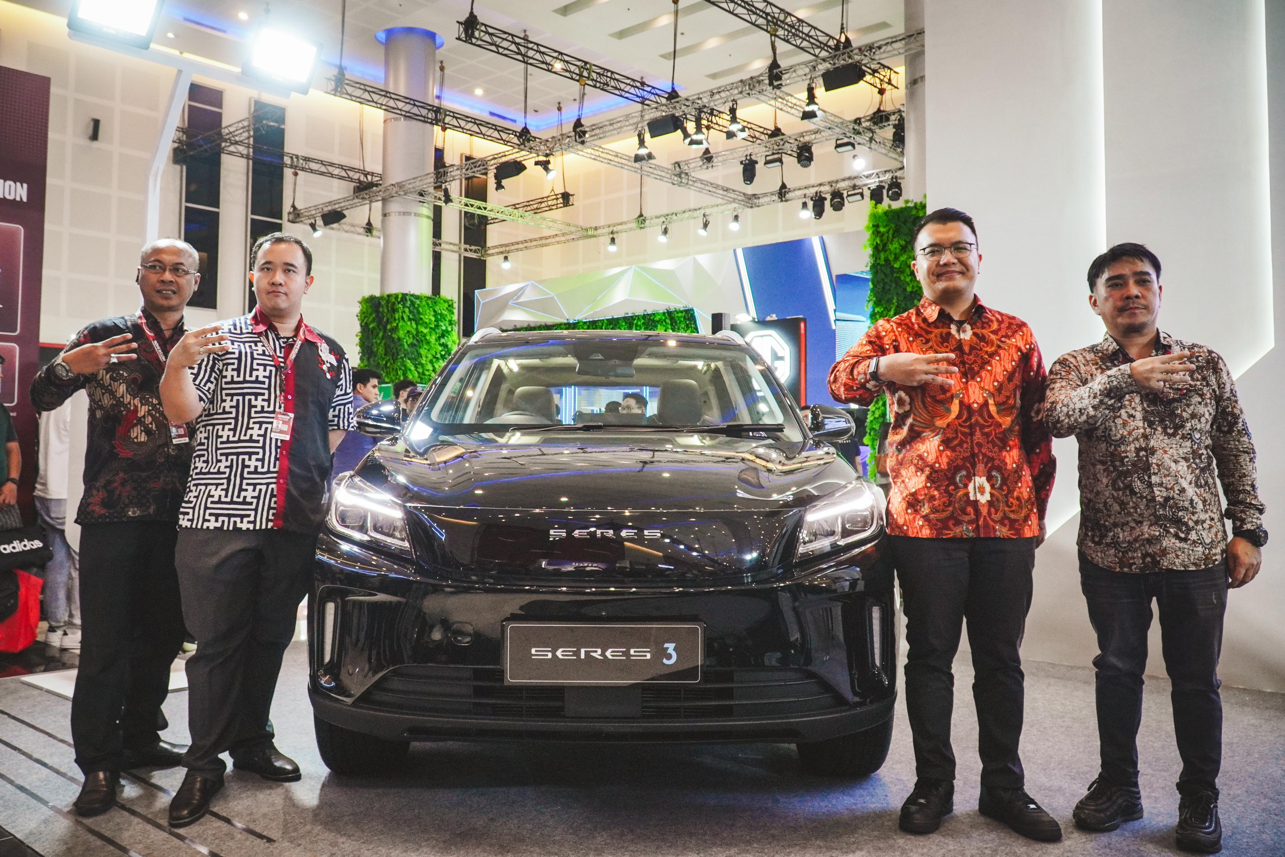 Surabaya Jadi Kota Kedua Peluncuran SERES 3, DFSK Perkuat Pasar Mobil Listrik di Jawa Timur