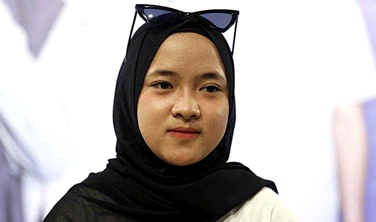 Tetes Air Mata Nissa Sabyan di Panggung Saat Diteriaki 'Pelakor' oleh Penonton: Aku Gak Apa-apa 