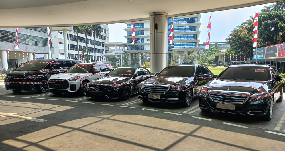 Nih Deretan Mobil Mewah Mentereng Diduga Milik Riza Chalid, Penggeledahan Sampai Depok