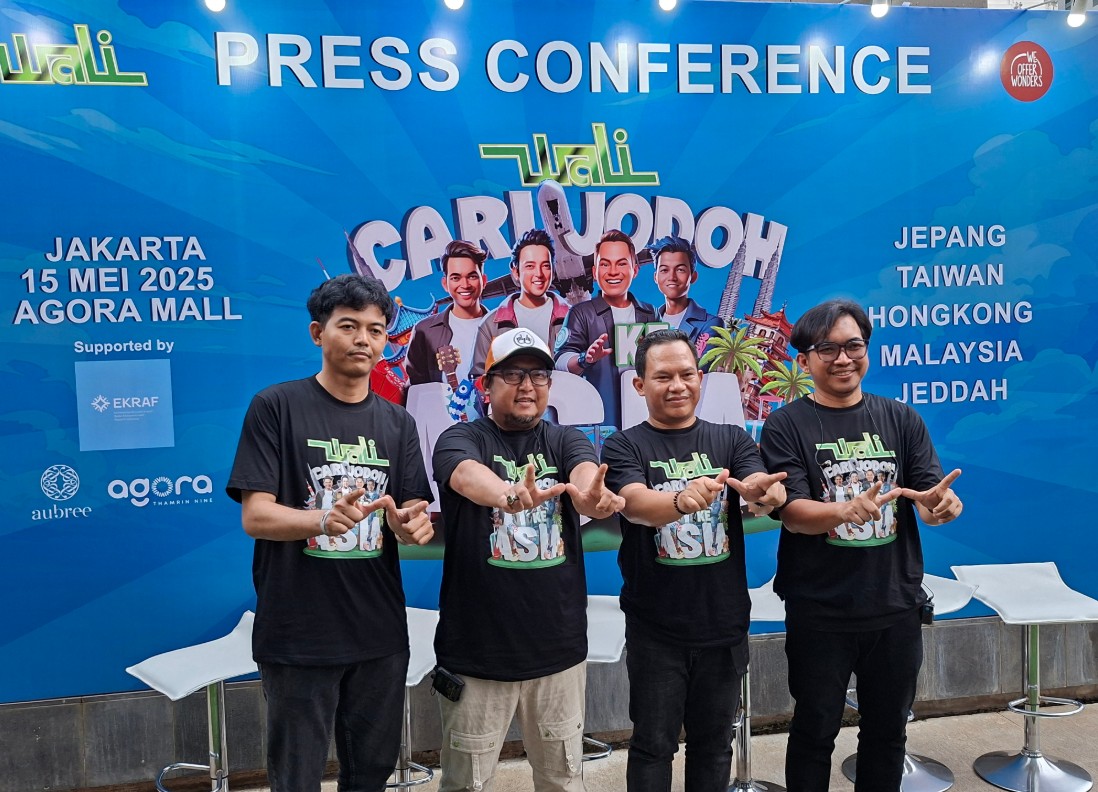 Tutup Tur Asia di Kota Jeddah, Wali Band Sekalian Ibadah Umroh Bareng Keluarga