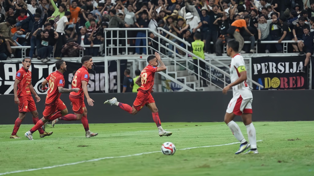 Rumput JIS Dikeluhkan Rizky Ridho, Jakpro Janji Perbaiki Kerataan Lapangan