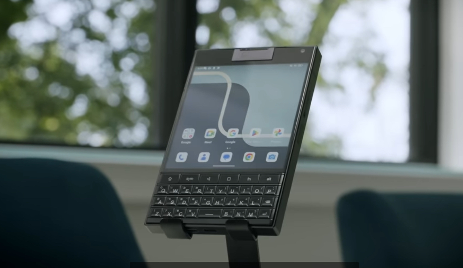 BlackBerry is Back: Harga Titan 2 dan Zinwa Q25 BB Android Mulai Rp4 Jutaan, Intip Speknya!