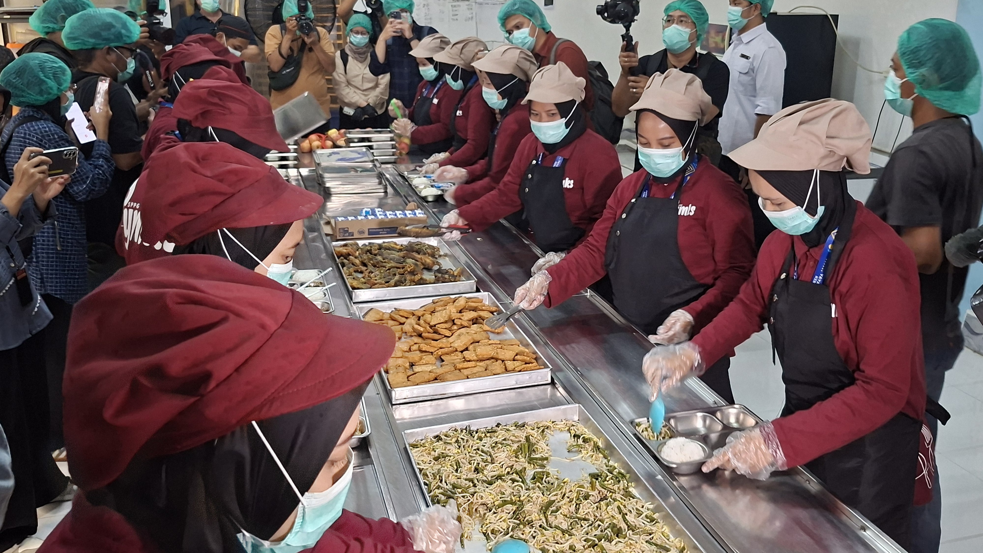 Skema MBG saat Pembelajaran Online Belum Dibahas