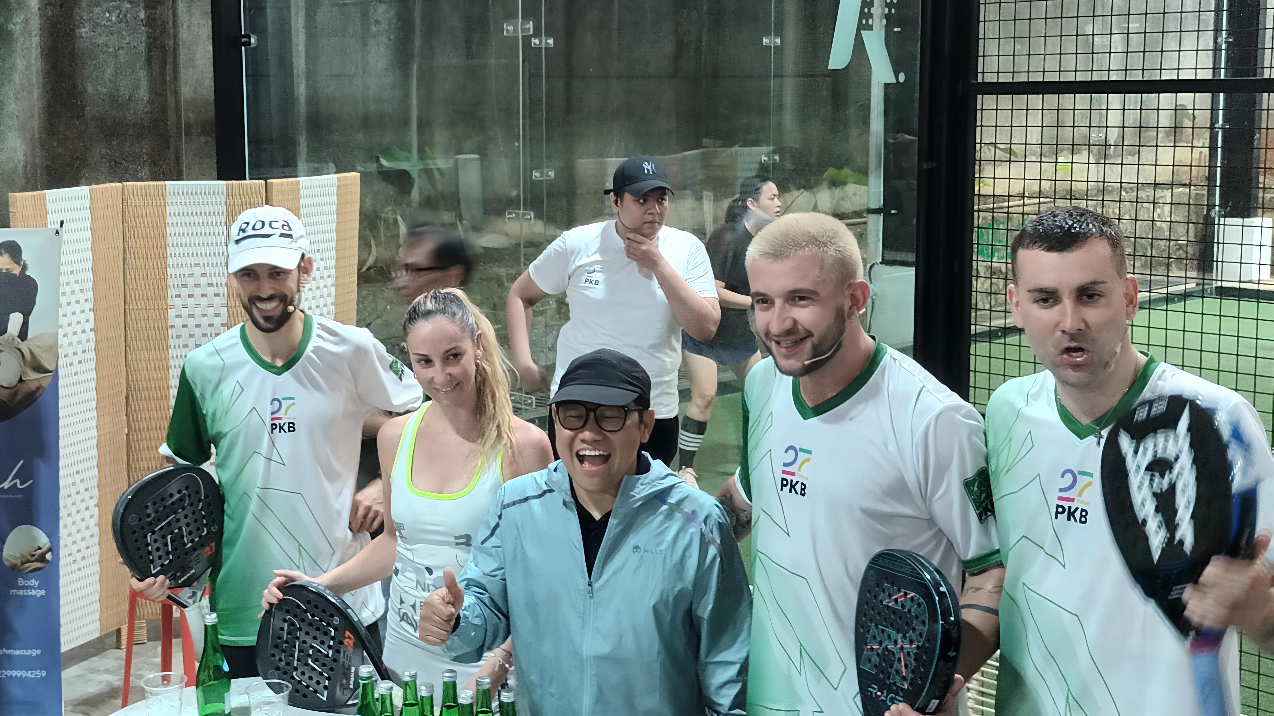 Cak Imin Main Padel Bareng Atlet Spanyol di Harlah PKB: Tantang Menpora di Lapangan
