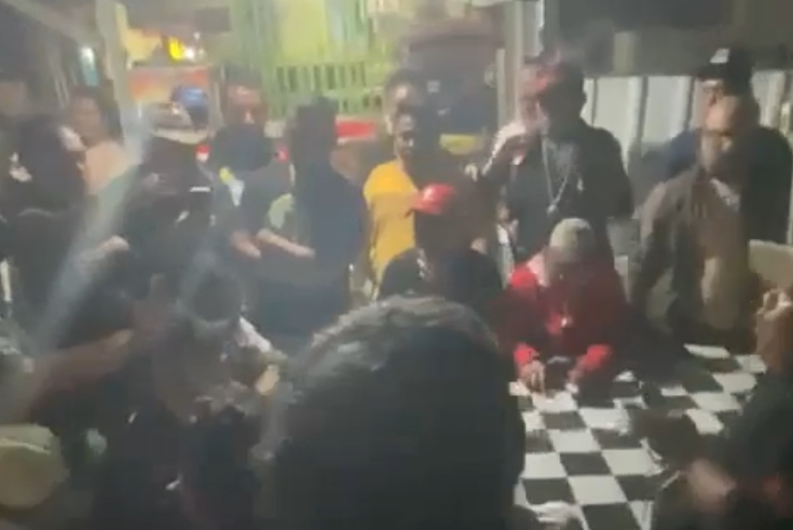 Heboh! Ruko di Bekasi Diduduki Ormas, Pemilik Resmi Diteror Massal