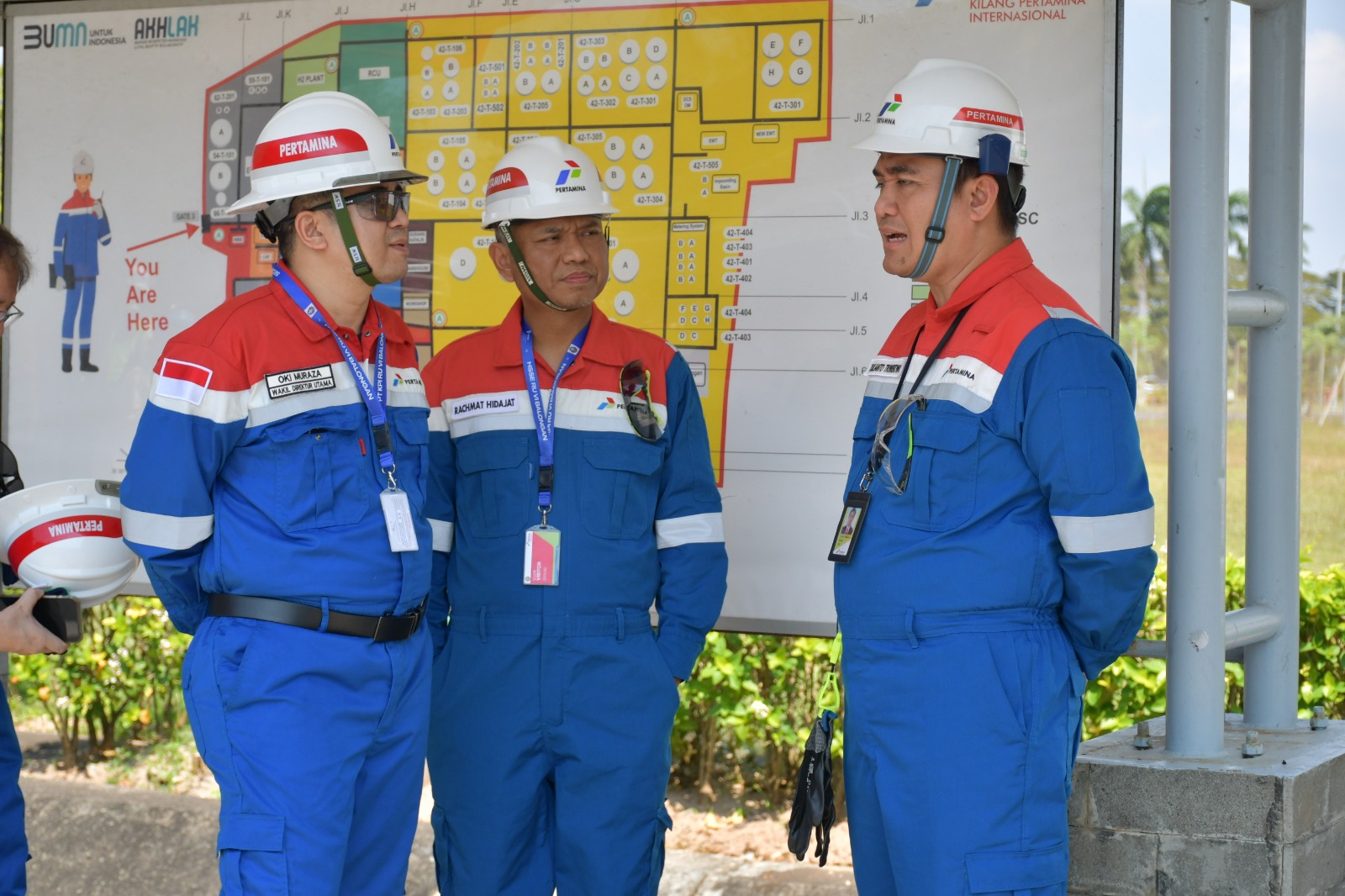 Wadirut Pertamina Oki Muraza Tinjau Kilang Balongan, Tekankan Sinergi One Pertamina dan HSSE