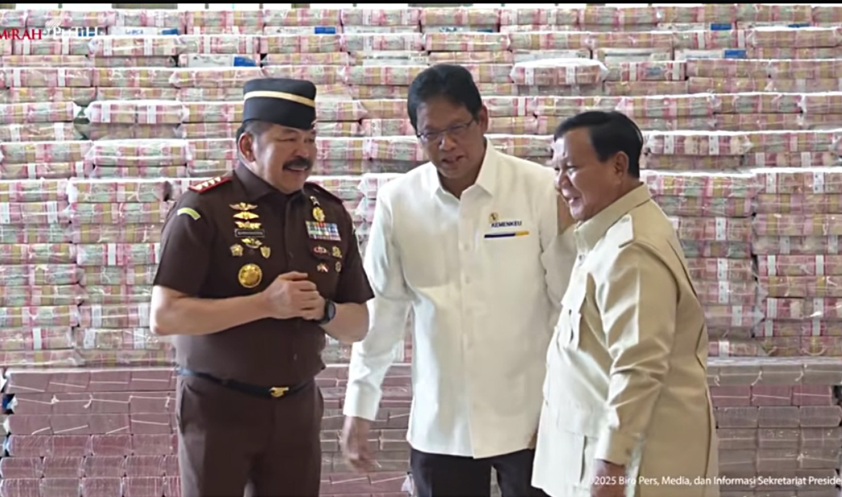 Akar Rumput Foundation Apresiasi Setahun Prabowo-Gibran: Jaga Kondusifitas dan Baca Arah Geopolitik Dunia