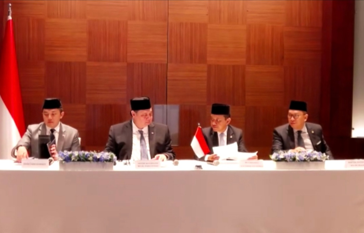 Airlangga Bilang ASN WFH Tiap Jumat Agar Efisien dan Modern, Negara Ini Contohnya!