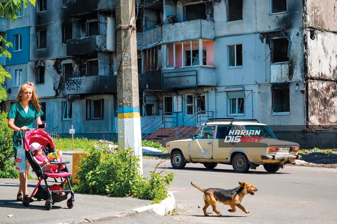 Kontributor Harian Disway, Bud Wichers, Mendekati Medan Pertempuran di Kharkiv