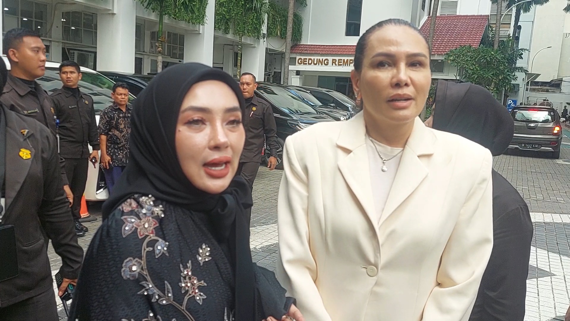 Shella Shaukia Bantah Intimidasi dan Keroyok Doktif Meski Sempat Adu Mulut