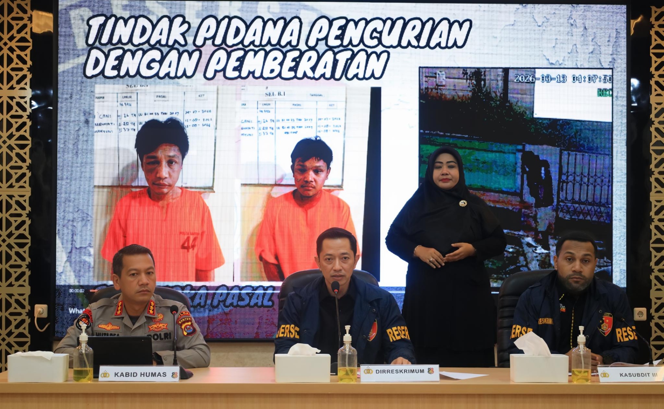 Polisi Bongkar Sindikat Pencurian Mobil Losbak, 11 Unit Diamankan