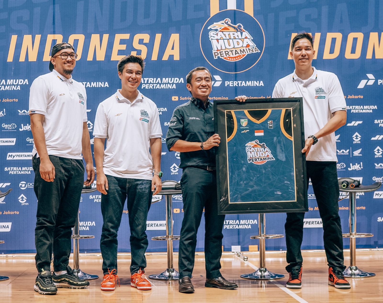 Legenda Ronny Gunawan Gantikan Jeremy Santoso Sebagai Manajer Timnas Basket Putra Indonesia