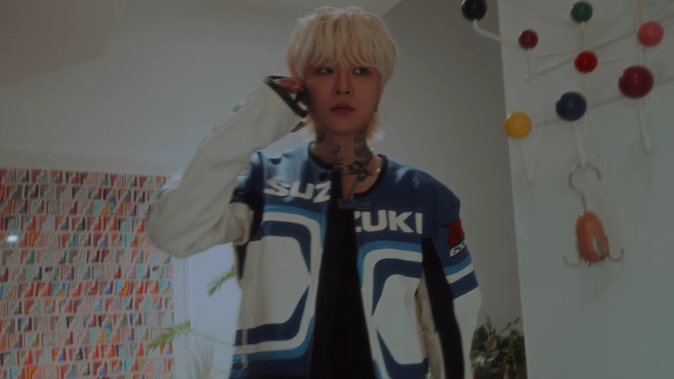 Lirik dan Terjemahan Midnight Sky Milik Ash Island, Ungkapan Rindu yang Terhalang Jarak