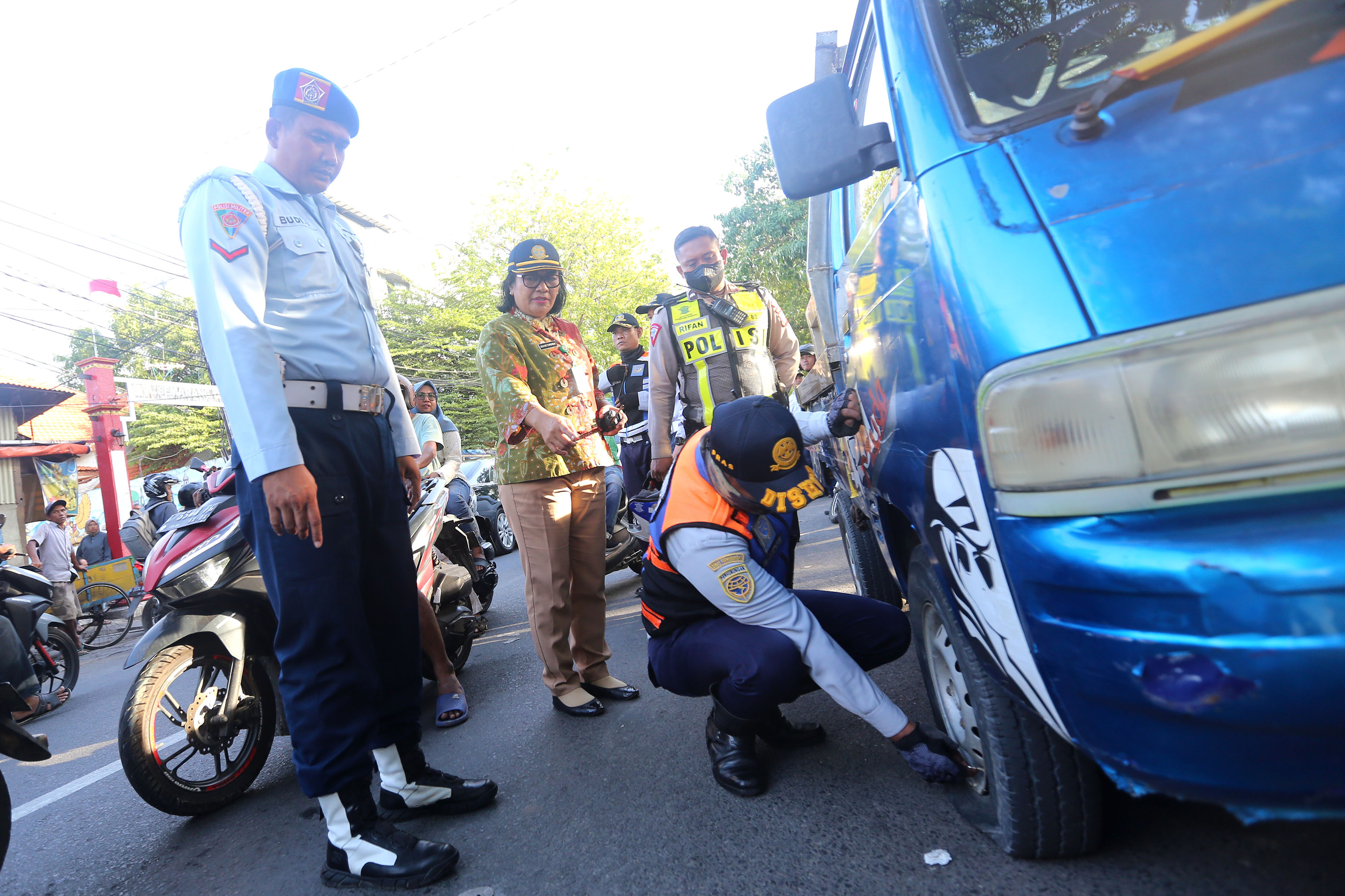 Parkir Tepi Jalan di Surabaya Bakal Kena Tarif Progresif, Segini Biaya Per Jamnya