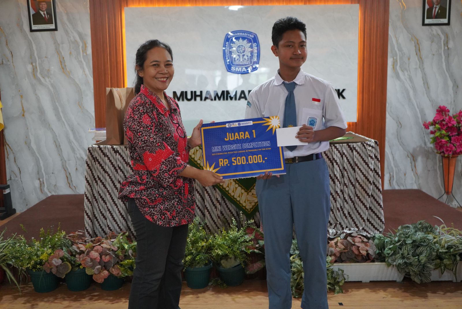 FIB Unair Dorong Pelajar Jadi Warga Digital yang Beretika dan Santun Berbahasa